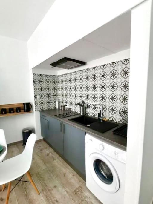 Esprit Cosy Au Centre Historique Apartment ตูลง ภายนอก รูปภาพ